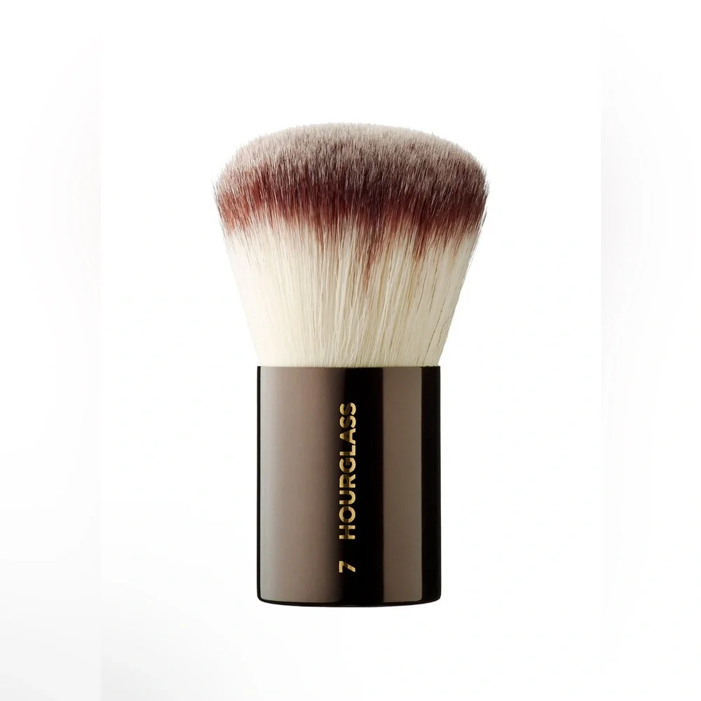 Hourglass Finishing Brush No 7 - NEW✨MSRP $69✨